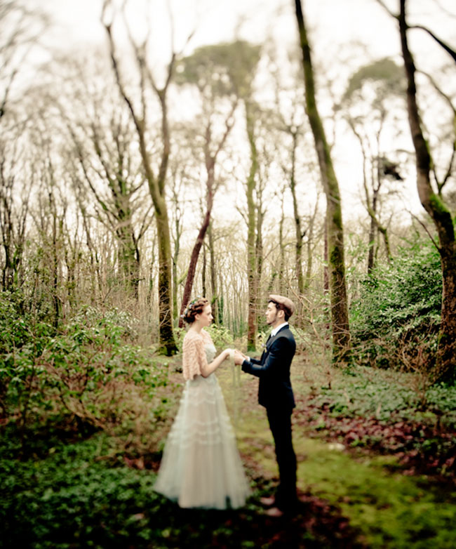 irish wedding culture We have all heard the expression “the luck of the irish” when a bride begins planning a wedding based on irish customs, it is very true that much of what she does will be based on trying to bring good luck to the marriage and to shun bad luck. irish wedding culture We have all heard the expression “the luck of the irish” when a bride begins planning a wedding based on irish customs, it is very true that much of what she does will be based on trying to bring good luck to the marriage and to shun bad luck.