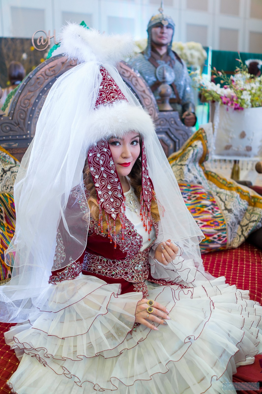Казахская невеста в саукеле